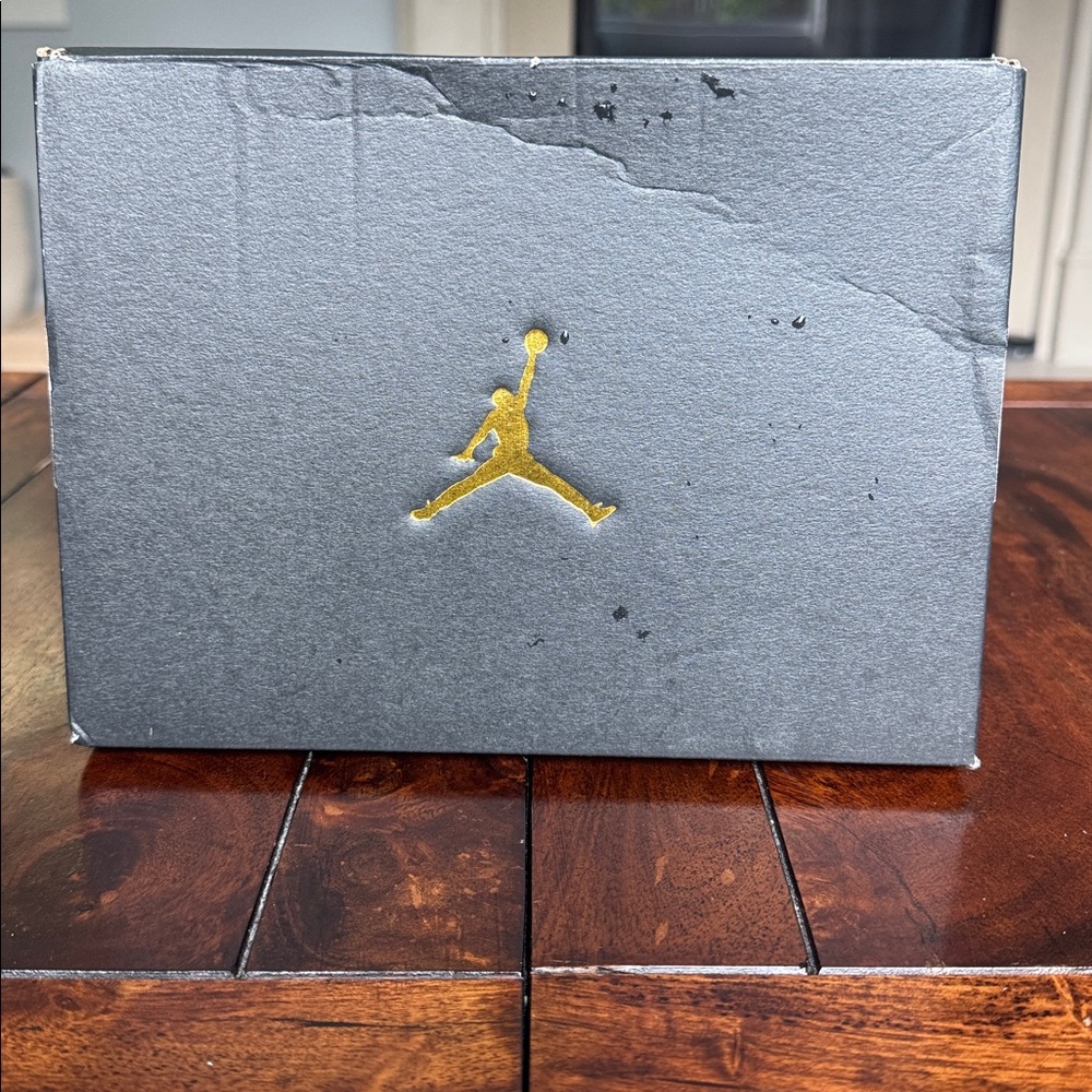 Kids Jordan 1 Retro High OG Black and Blue Sneakers - Picture 7 of 7